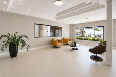 Apartamento &agrave; venda - 260m&sup2; - Centro