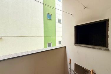 Apartamento &agrave; venda - 70m&sup2; - Centro