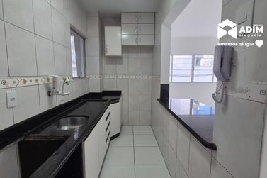 Apartamento para alugar - 103m&sup2; - Centro