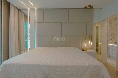 Apartamento &agrave; venda - 447m&sup2; - Centro