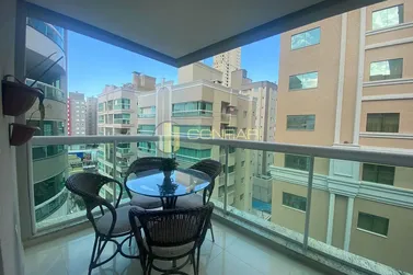 Apartamento &agrave; venda - 127m&sup2; - Meia Praia
