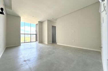 Apartamento &agrave; venda - 40m&sup2; - Meia Praia