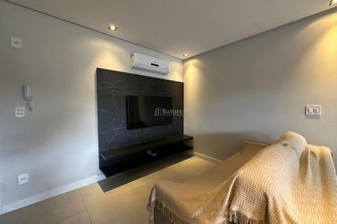 Apartamento &agrave; venda - 65m&sup2; - Praia Brava