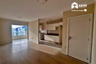 Apartamento para alugar - 65m&sup2; - Tabuleiro