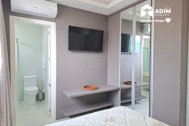 Apartamento para alugar - 162m&sup2; - Meia Praia