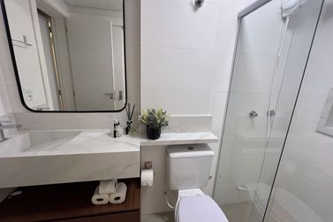 Apartamento &agrave; venda - 135m&sup2; - Meia Praia