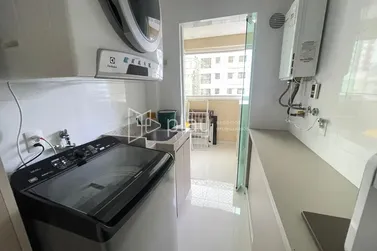 Apartamento &agrave; venda - 185m&sup2; - Meia Praia