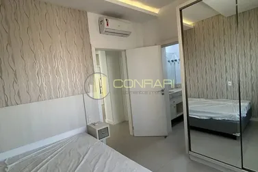 Apartamento &agrave; venda - 260m&sup2; - Meia Praia