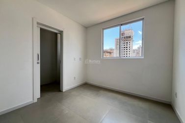 Apartamento &agrave; venda - 71m&sup2; - 