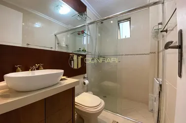 Apartamento &agrave; venda - 117m&sup2; - Meia Praia