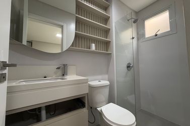 Apartamento &agrave; venda - 135m&sup2; - Jardim Dourado