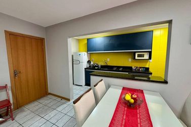 Apartamento &agrave; venda - Meia Praia