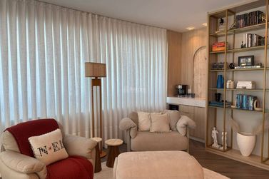 Apartamento &agrave; venda - 380m&sup2; - Centro