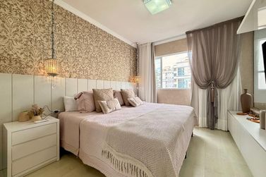 Apartamento &agrave; venda - 160m&sup2; - Meia Praia
