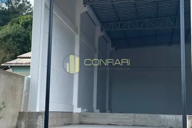 Sal&atilde;o Comercial para alugar - 550m&sup2; - Santa Luzia