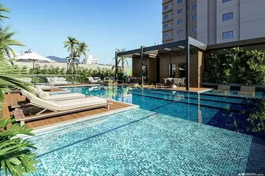 Apartamento &agrave; venda - 150m&sup2; - Meia Praia