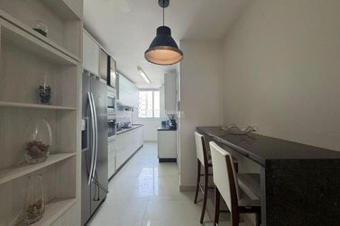 Apartamento &agrave; venda - 153m&sup2; - Centro