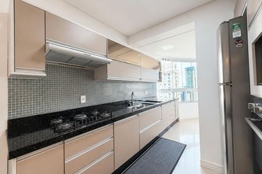 Apartamento &agrave; venda - 139m&sup2; - Pioneiros