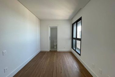 Apartamento &agrave; venda - Meia Praia