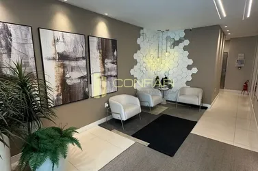 Apartamento para alugar - 182m&sup2; - Meia Praia