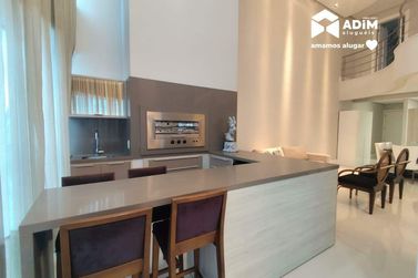 Apartamento para alugar - 230m&sup2; - Centro