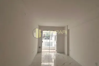 Apartamento &agrave; venda - 70m&sup2; - Morretes