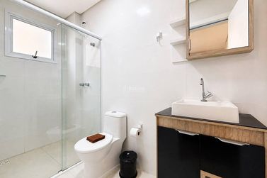 Apartamento &agrave; venda - Meia Praia
