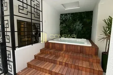 Apartamento &agrave; venda - 164m&sup2; - Meia Praia
