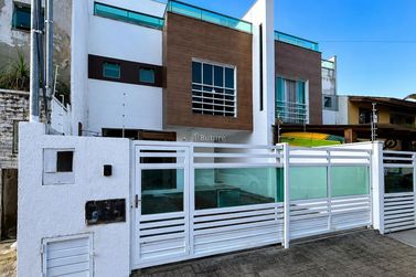 Casa &agrave; venda - 189m&sup2; - Praia dos Amores