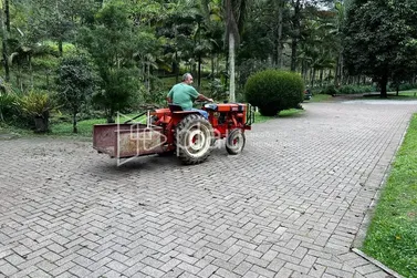 Ch&aacute;cara &agrave; venda - 1159m&sup2; - Gaspar Alto