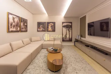 Apartamento &agrave; venda - 190m&sup2; - Meia Praia