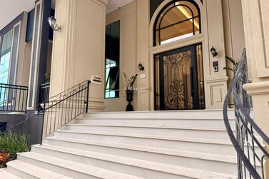 Apartamento &agrave; venda - 200m&sup2; - Meia Praia