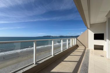 Apartamento &agrave; venda - 162m&sup2; - Meia Praia
