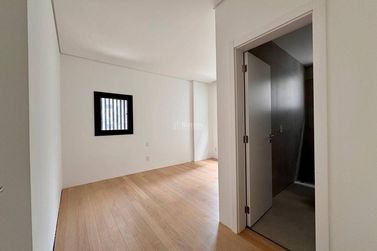 Apartamento &agrave; venda - 335m&sup2; - Centro
