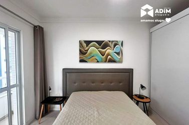 Apartamento para alugar - 130m&sup2; - Centro