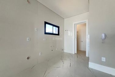 Apartamento &agrave; venda - 135m&sup2; - Centro