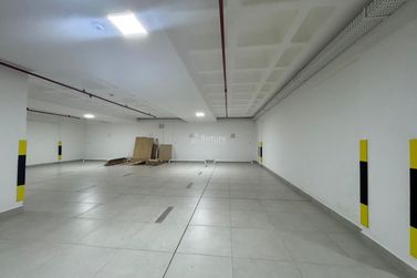 Apartamento &agrave; venda - 185m&sup2; - Meia Praia