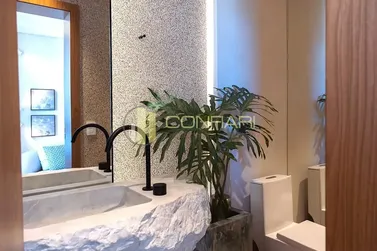 Apartamento &agrave; venda - 150m&sup2; - Centro