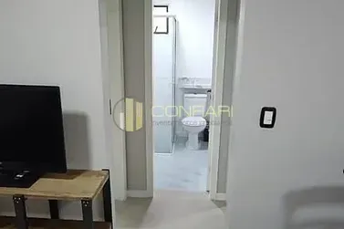 Apartamento &agrave; venda - 126m&sup2; - Meia Praia