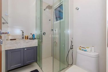 Apartamento &agrave; venda - 180m&sup2; - Centro