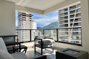 Apartamento &agrave; venda - 95m&sup2; - Centro
