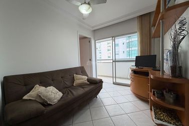Apartamento &agrave; venda - 85m&sup2; - Centro