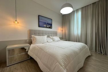 Apartamento &agrave; venda - 294m&sup2; - Meia Praia