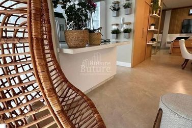 Apartamento &agrave; venda - Meia Praia