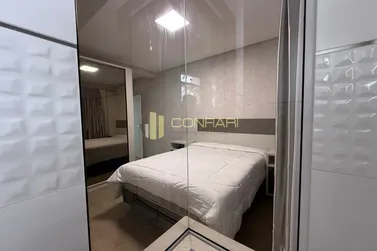 Apartamento &agrave; venda - 123m&sup2; - Meia Praia