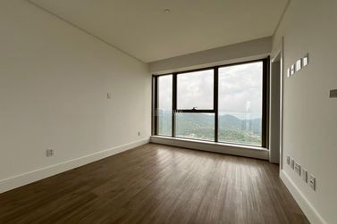 Apartamento &agrave; venda - 530m&sup2; - Barra Sul