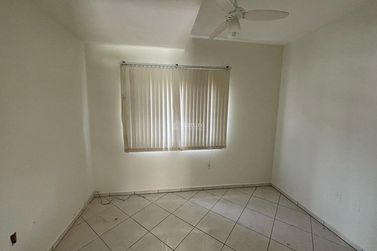 Casa &agrave; venda - 530m&sup2; - 