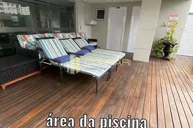 Apartamento &agrave; venda - 133m&sup2; - Meia Praia