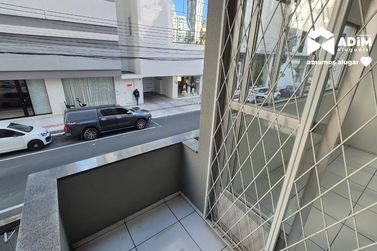 Apartamento para alugar - 103m&sup2; - Centro