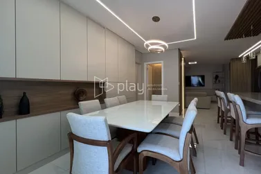 Apartamento &agrave; venda - 159m&sup2; - Meia Praia